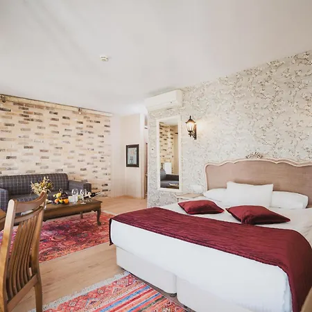 Raymar Hotell 4*